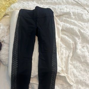 Lululemon black leggings